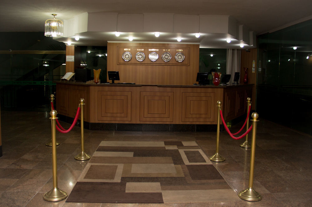 Hotel Nacional Inn Pocos De Caldas - Lazer Completo E Gastronomia No Centro Екстер'єр фото